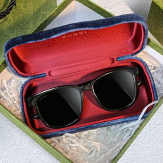 朋友送假奢侈品